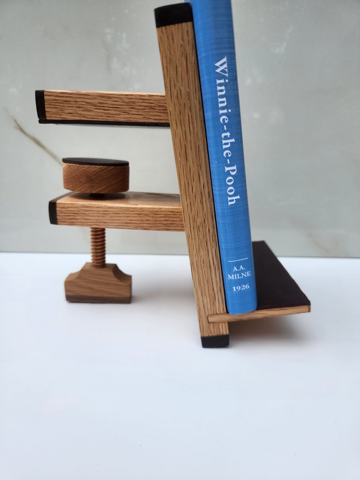 Winnie the Pooh Bookshelf
